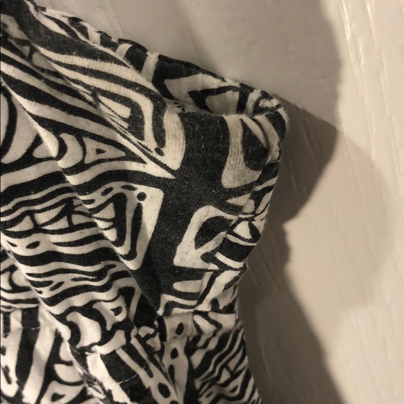 O’Neill muted black and white midi dress - Picture 6 of 7